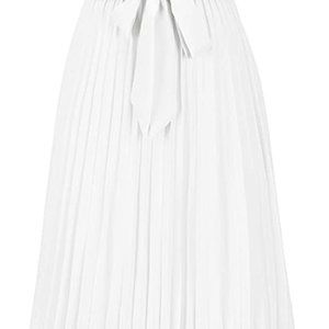 BEAUTIFUL WHITE PLEATED HALTER DRESS